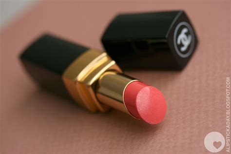 coral lipstick chanel